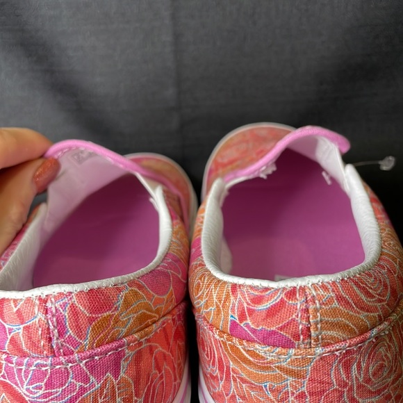 NWOT Vans Classic Slip-On - Rose Camo Pink Floral - Size Kids 3 - Picture 14 of 14